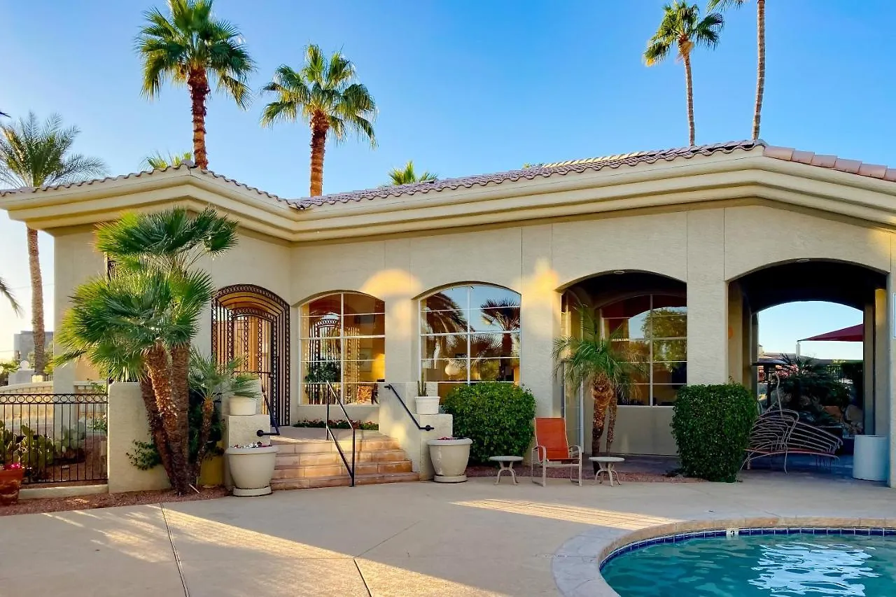 A Place Amidst The Mountains Scottsdale